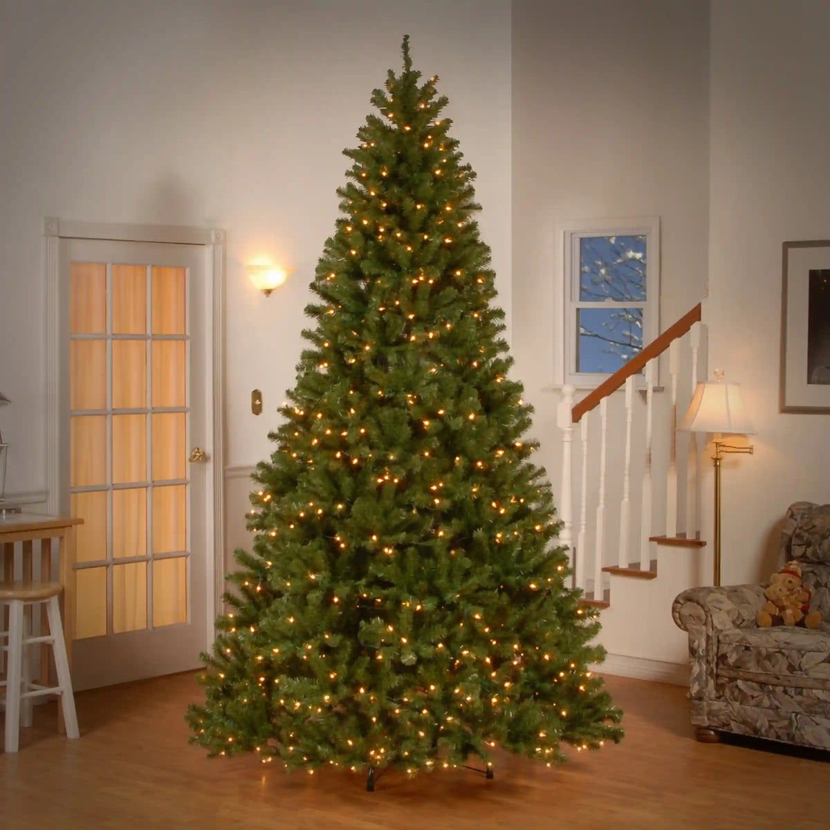 9 ft. Pre-Lit North Valley Spruce Tree with Clear Lights, Plug-In